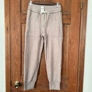 Ella Mara Anthropologie Women’s Soft Beige Joggers Size PXS